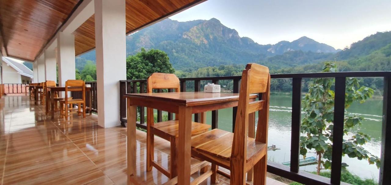 Sabaidee Nongkiaw River View Hotell Nongkhiaw Exteriör bild