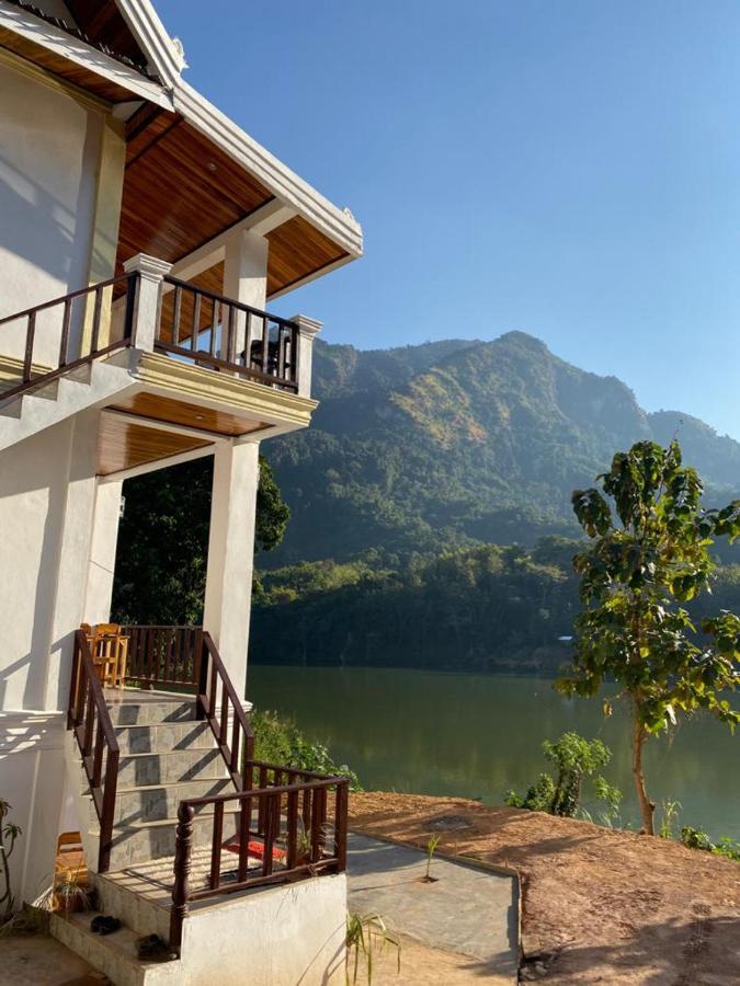Sabaidee Nongkiaw River View Hotell Nongkhiaw Exteriör bild