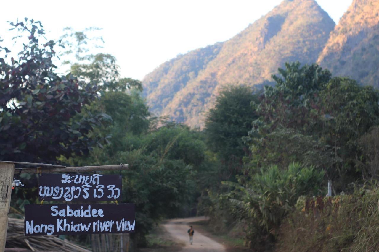Sabaidee Nongkiaw River View Hotell Nongkhiaw Exteriör bild