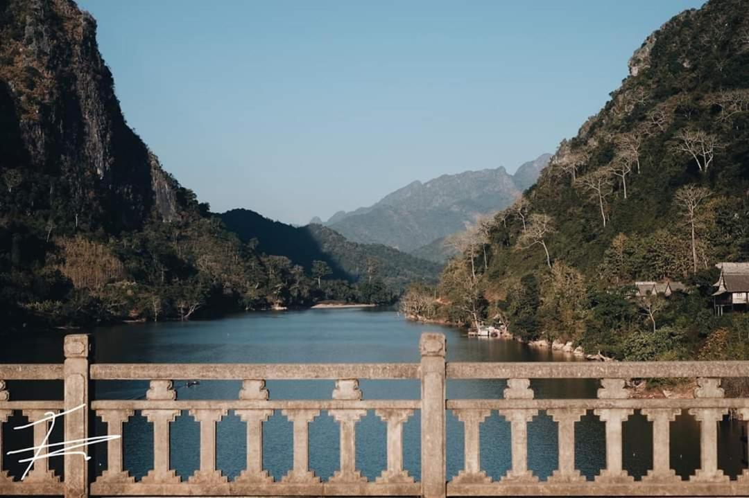 Sabaidee Nongkiaw River View Hotell Nongkhiaw Exteriör bild