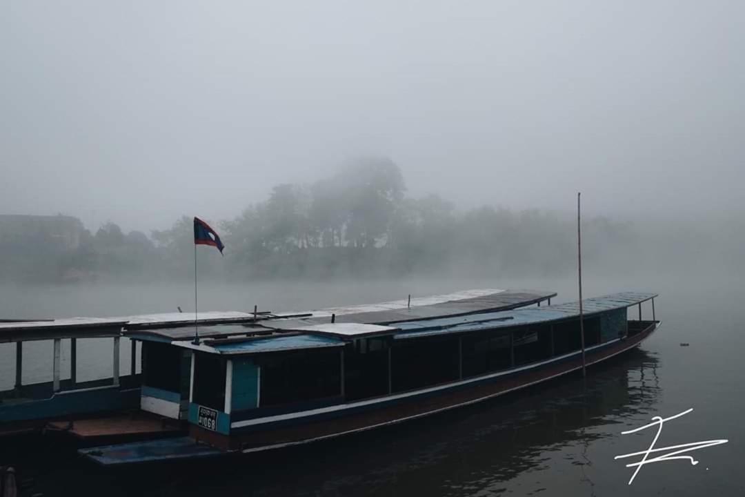 Sabaidee Nongkiaw River View Hotell Nongkhiaw Exteriör bild