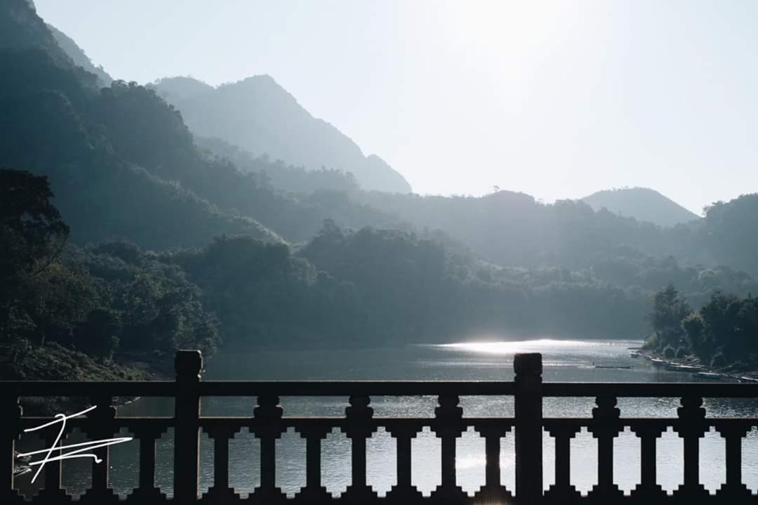 Sabaidee Nongkiaw River View Hotell Nongkhiaw Exteriör bild