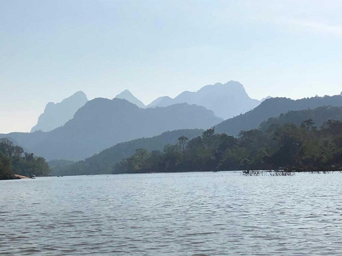 Sabaidee Nongkiaw River View Hotell Nongkhiaw Exteriör bild
